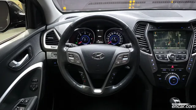 Hyundai Grand Santa Fe (Maxcruz)
