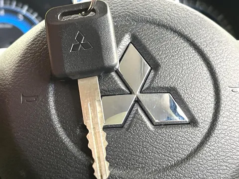 Mitsubishi eK Space