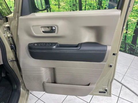 Honda N-BOX Joy