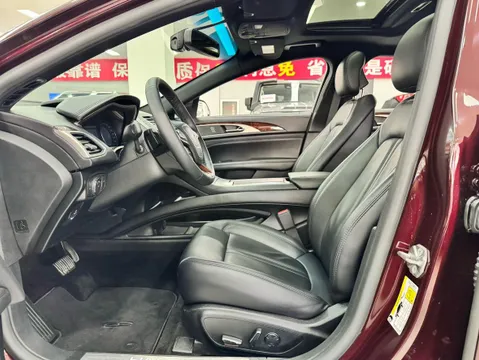 Lincoln MKZ