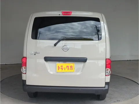 Nissan Vanette