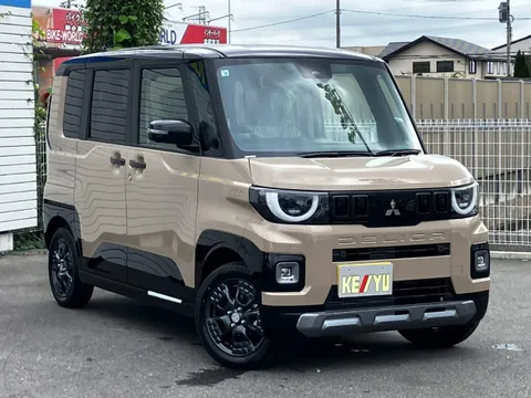 Mitsubishi Delica Mini