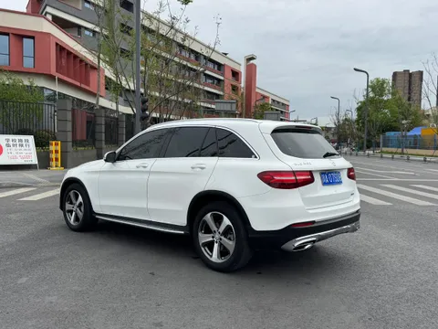 Mercedes-Benz Mercedes-Benz GLC