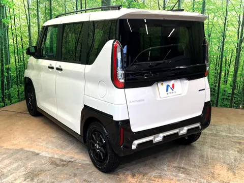 Mitsubishi Delica Mini
