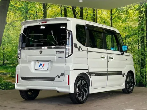 Suzuki Spacia Custom