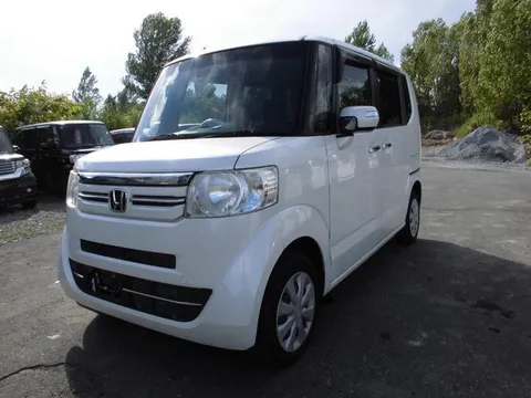 Honda N-BOX Plus