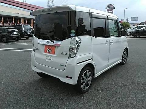 Nissan Dayz Roox