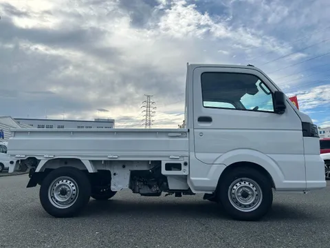Nissan Clipper Truck