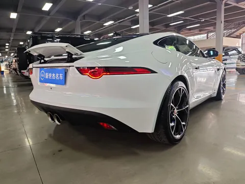 Jaguar F-Type