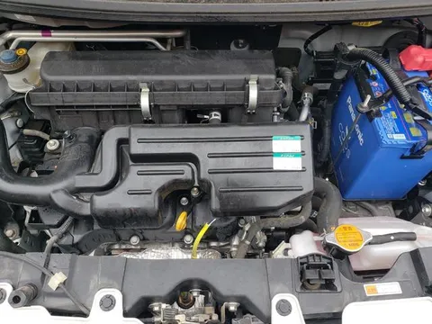 Daihatsu Mira Tocot