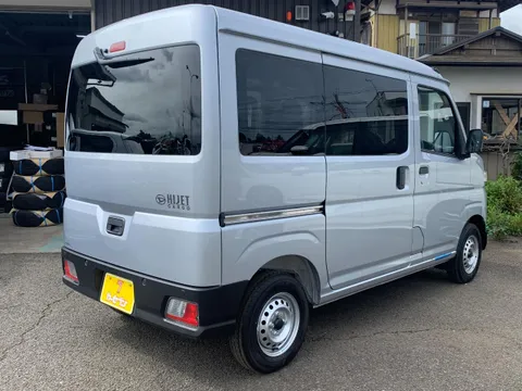 Daihatsu Hijet Cargo