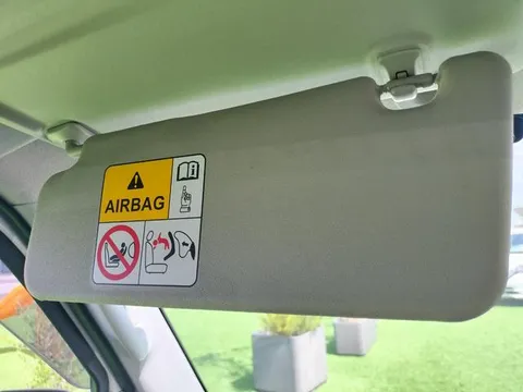 Mitsubishi Minicab Van