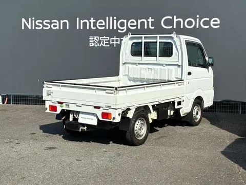 Nissan Clipper Truck