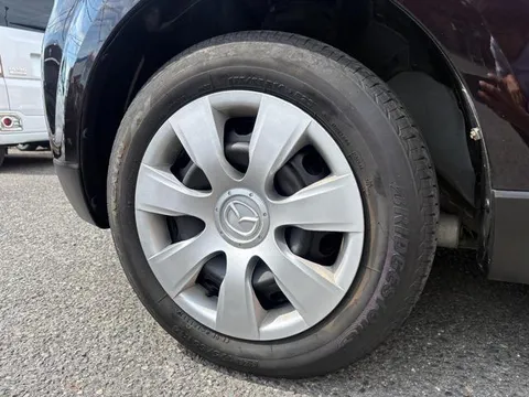 Mazda Verisa