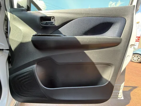 Mitsubishi eK X