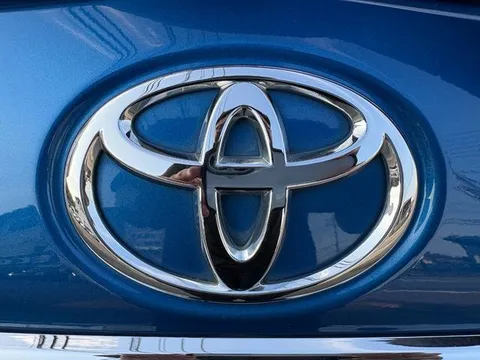 Toyota Yaris (Vitz)