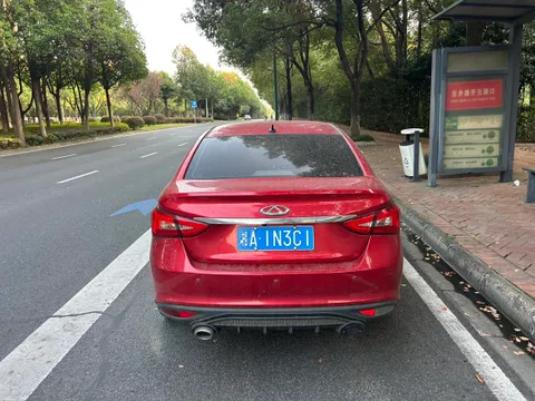 Chery Arrizo 5