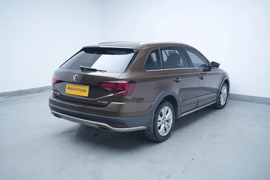 Volkswagen C-Trek
