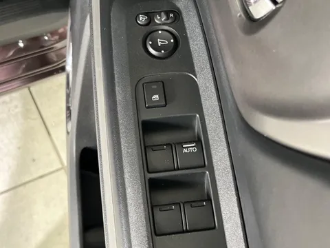 Honda N-BOX Slash