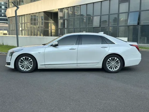 Cadillac CT6