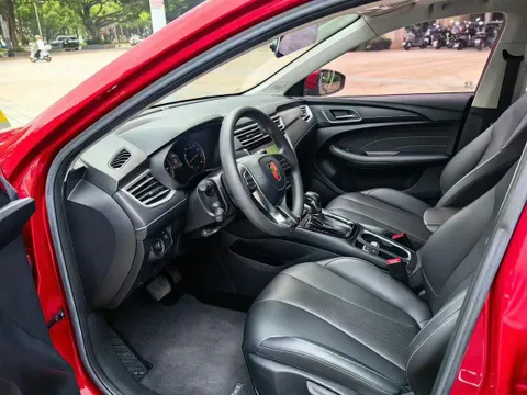 Roewe i5