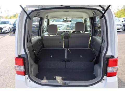 Toyota Pixis Space