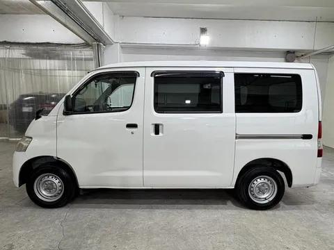 Toyota TownAce Van