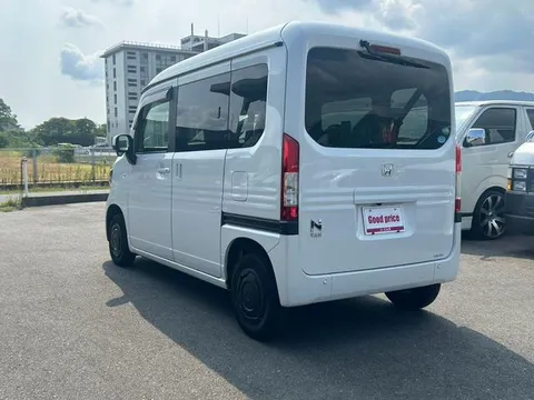 Honda N-VAN Plus Style