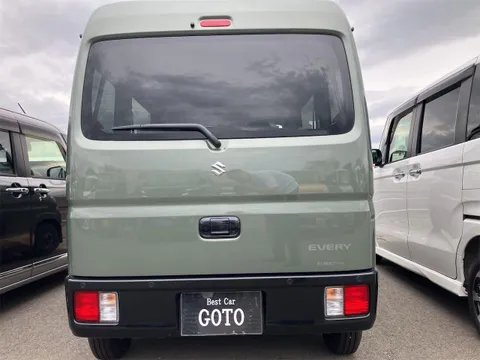Suzuki Every