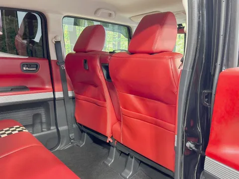 Honda N-BOX Slash