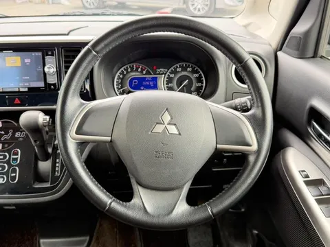 Mitsubishi eK Space Custom