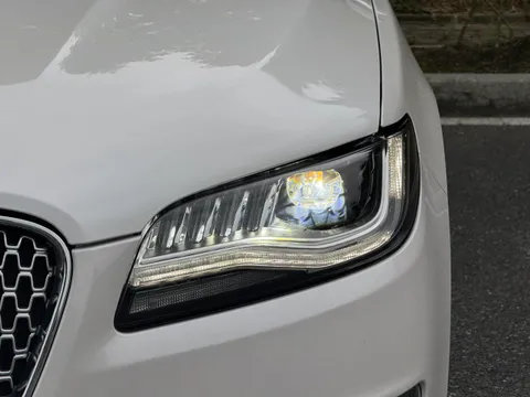 Lincoln MKZ