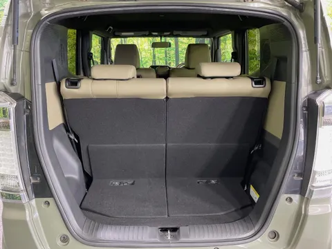 Honda N-BOX Slash