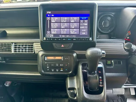 Honda N-VAN Plus Style