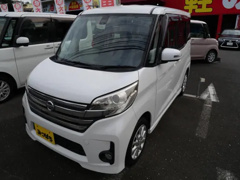 Nissan Dayz Roox