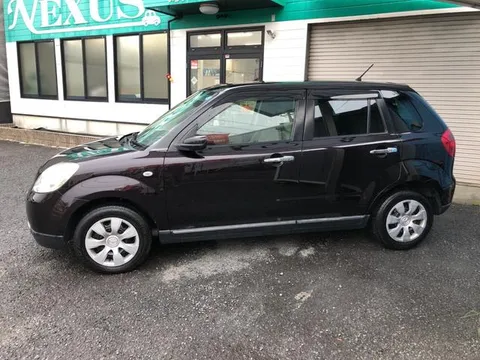 Mazda Verisa
