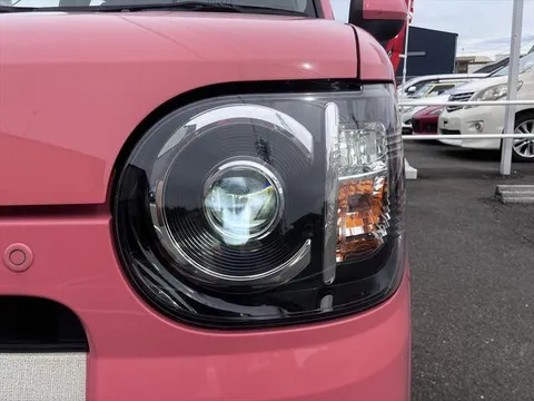 Daihatsu Mira Tocot