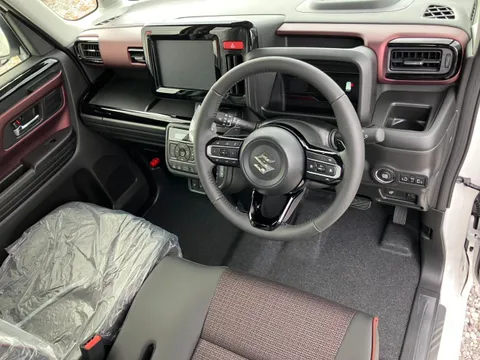 Suzuki Spacia