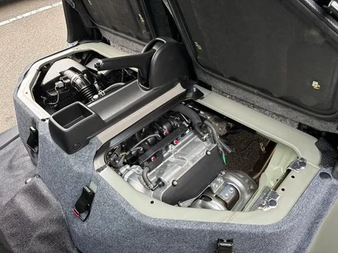 Nissan Clipper Van