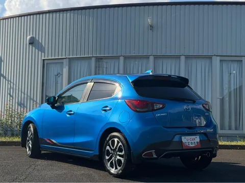 Mazda Mazda2 (Demio)