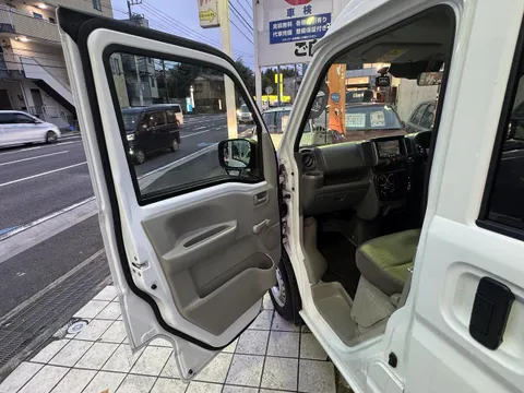 Nissan Clipper