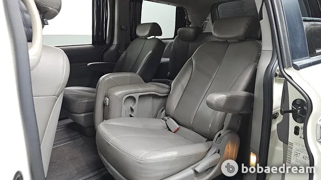 Kia Grand Carnival