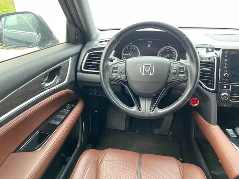 Honda UR-V