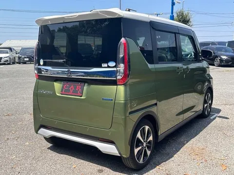 Mitsubishi eK X Space
