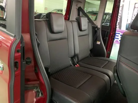 Suzuki Spacia Custom