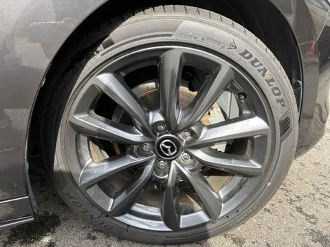 Mazda MAZDA3 Fastback