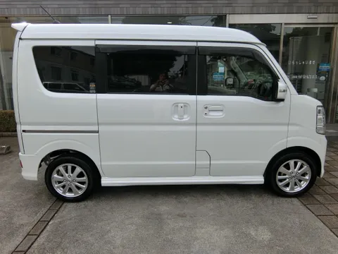 Nissan Clipper Rio