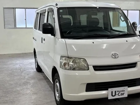Toyota TownAce Van