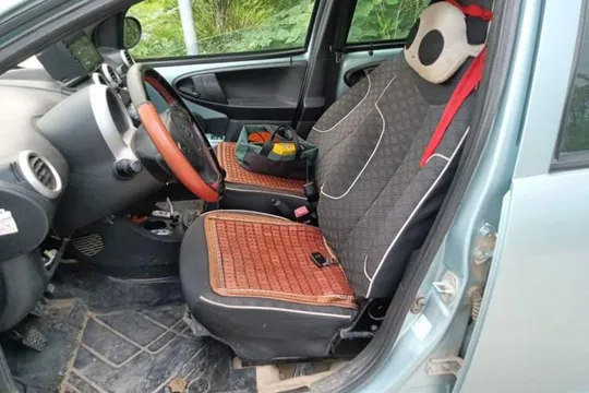 BYD F0