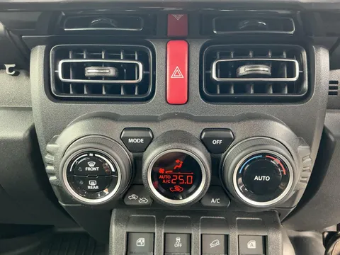 Suzuki Jimny Nomade